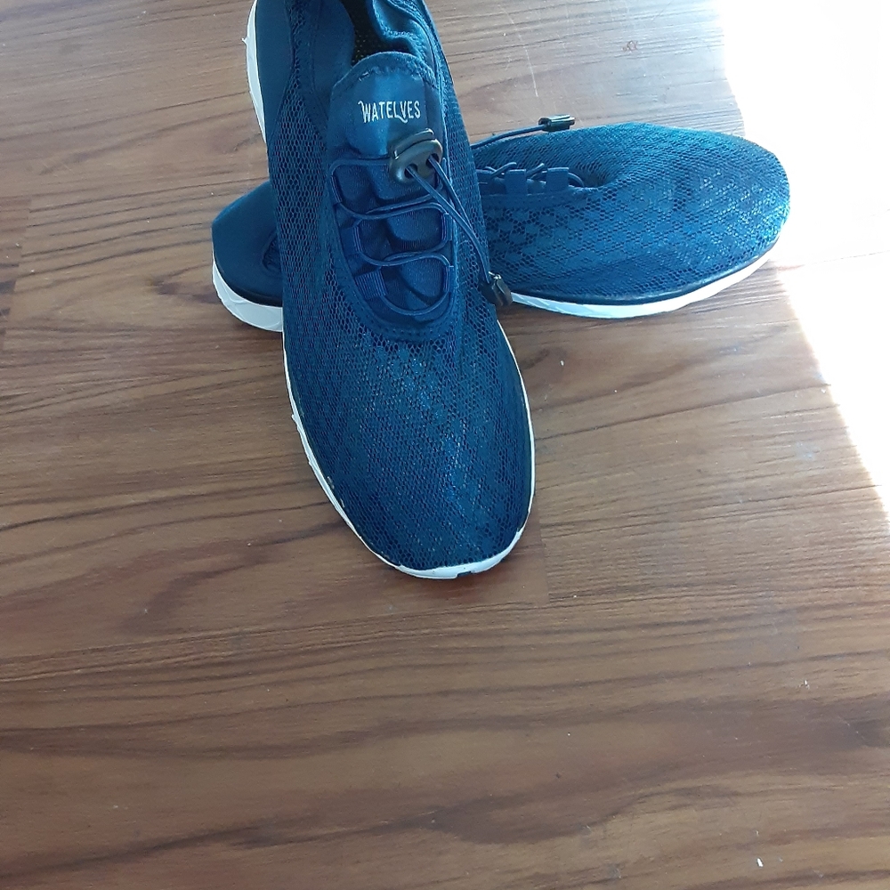 Whatelves Water Shoes/ Slippers